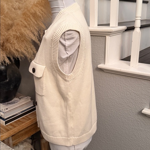 ARKET Off White Knit Tank Vest Button Front Patch Pockets Size Medium - Picture 5 of 8